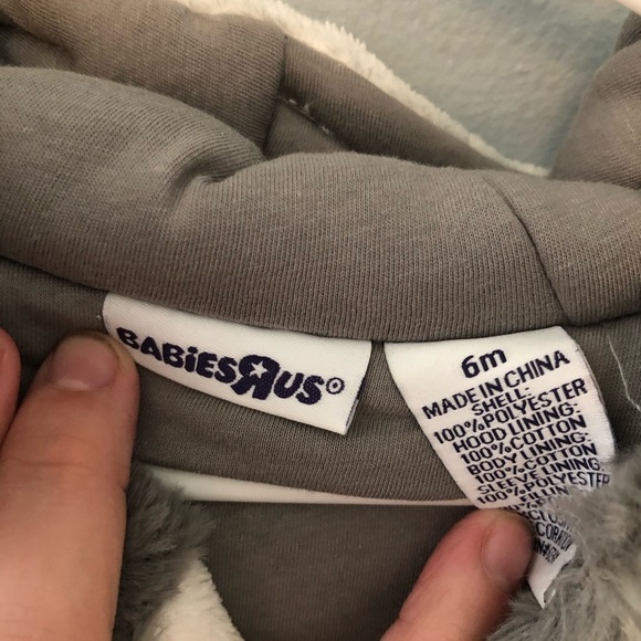 Babies R Us Penguin snowsuit size 6 months - Picture 7 of 11